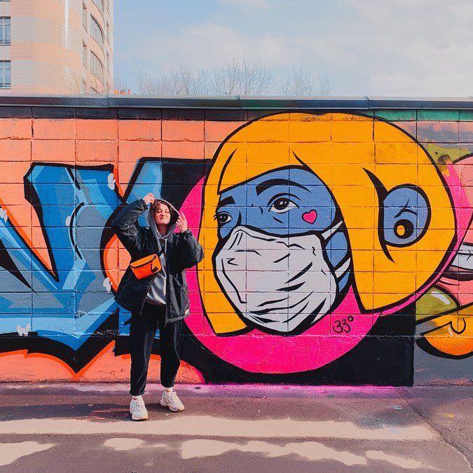 Coronavirus street art by Anastasia Belyaeva. Photo courtesy of the artist. Image