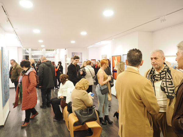 ENERGY ATHENS 24 Ημιόροφος Image